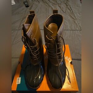 Women’s Brown and Tan Duck boots by Sporto